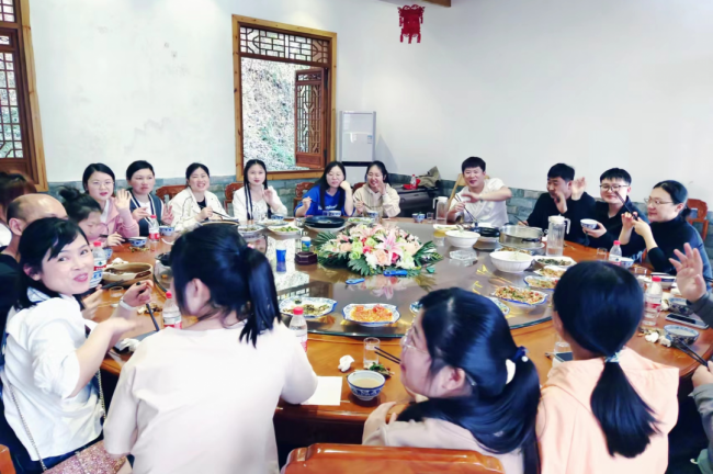 维多利亚老品牌vic(中国游)官方网站